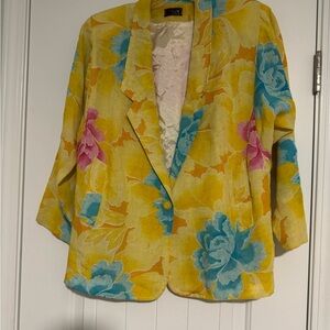 Vintage 100% linen Yellow and Blue Floral Blazer with Watercolor Print